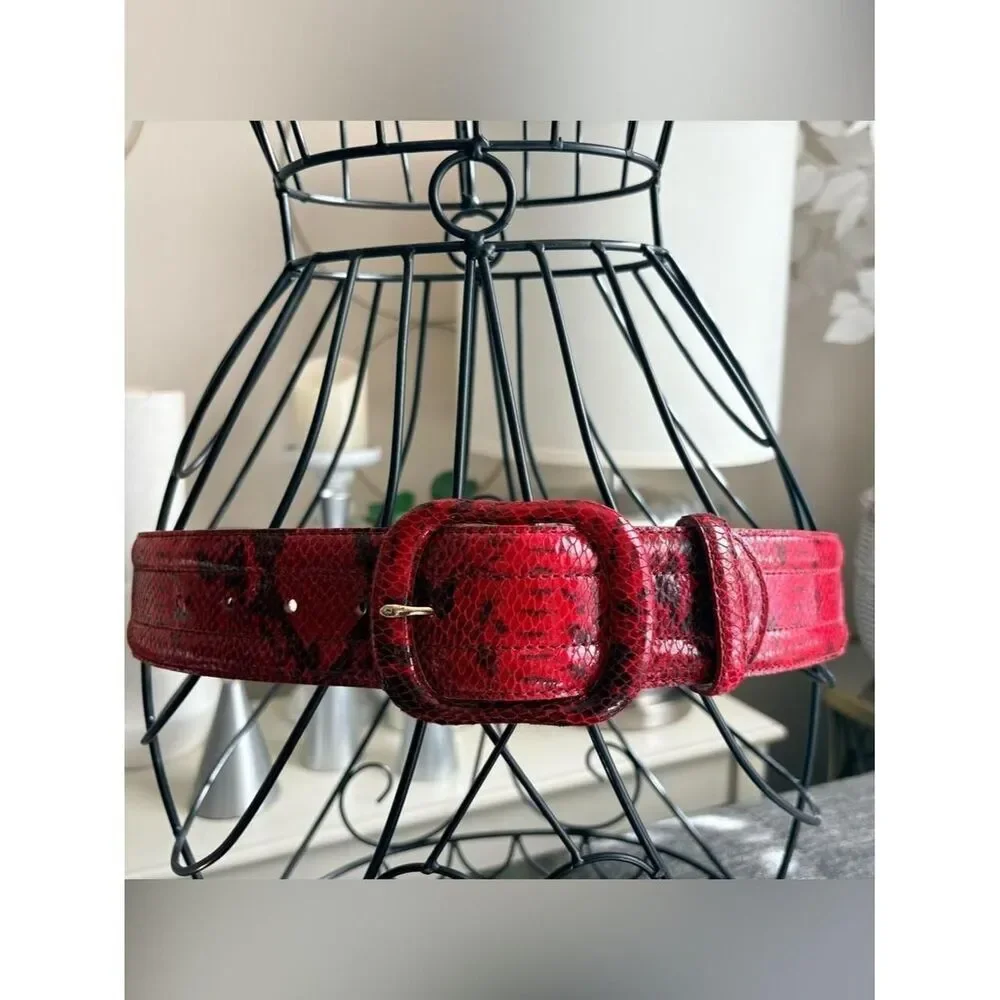 VTG Liz Claiborne Red Black Snakeskin Leather Wide Belt Size M